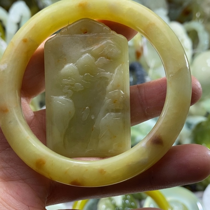 岫玉未镶嵌岫玉一套56.57