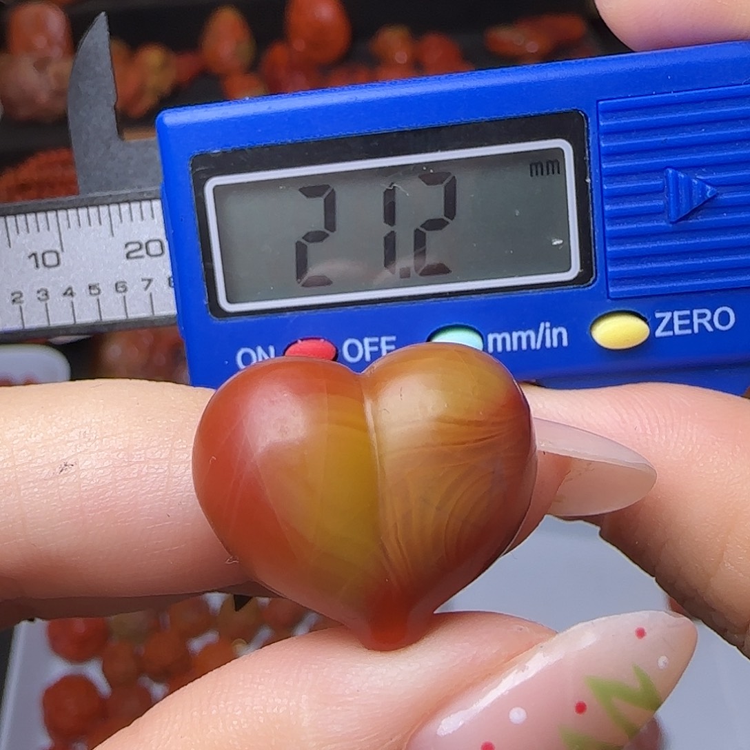 南红玛瑙未镶嵌颈饰