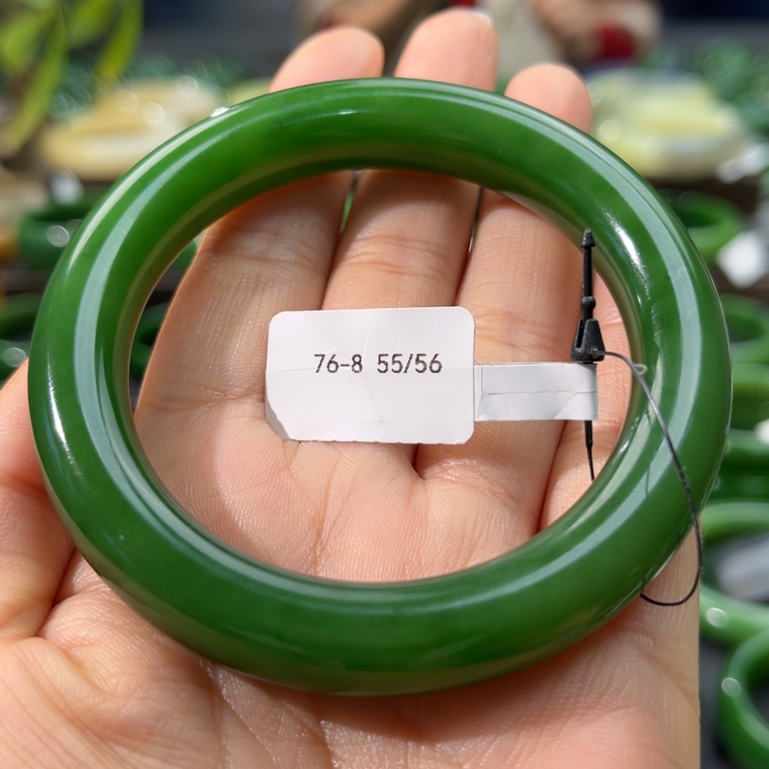 和田玉（碧玉）手镯未镶嵌