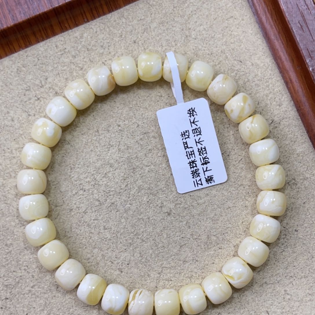 未镶嵌蜜蜡珠宝奇石