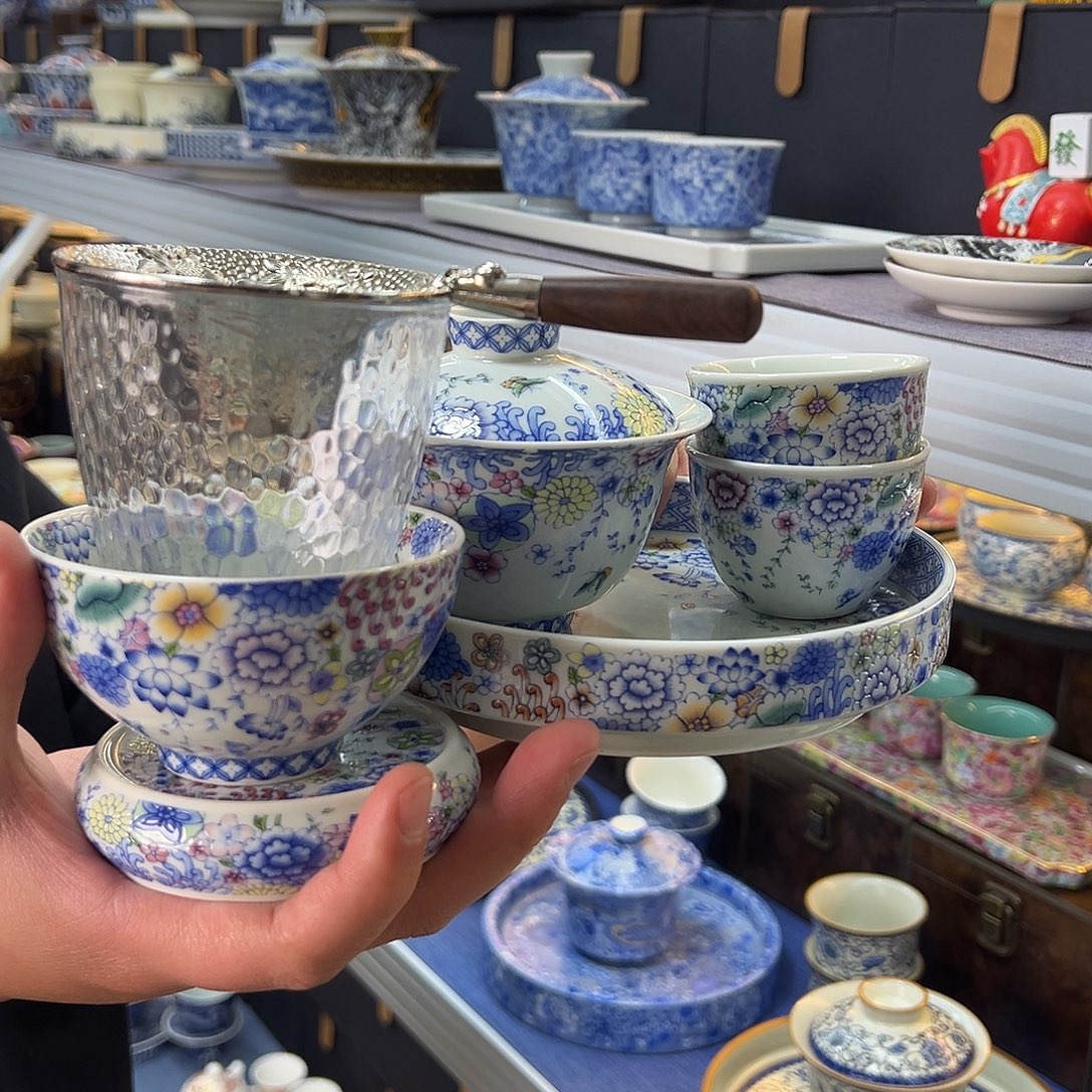 我们的目标是成为一个优秀的人