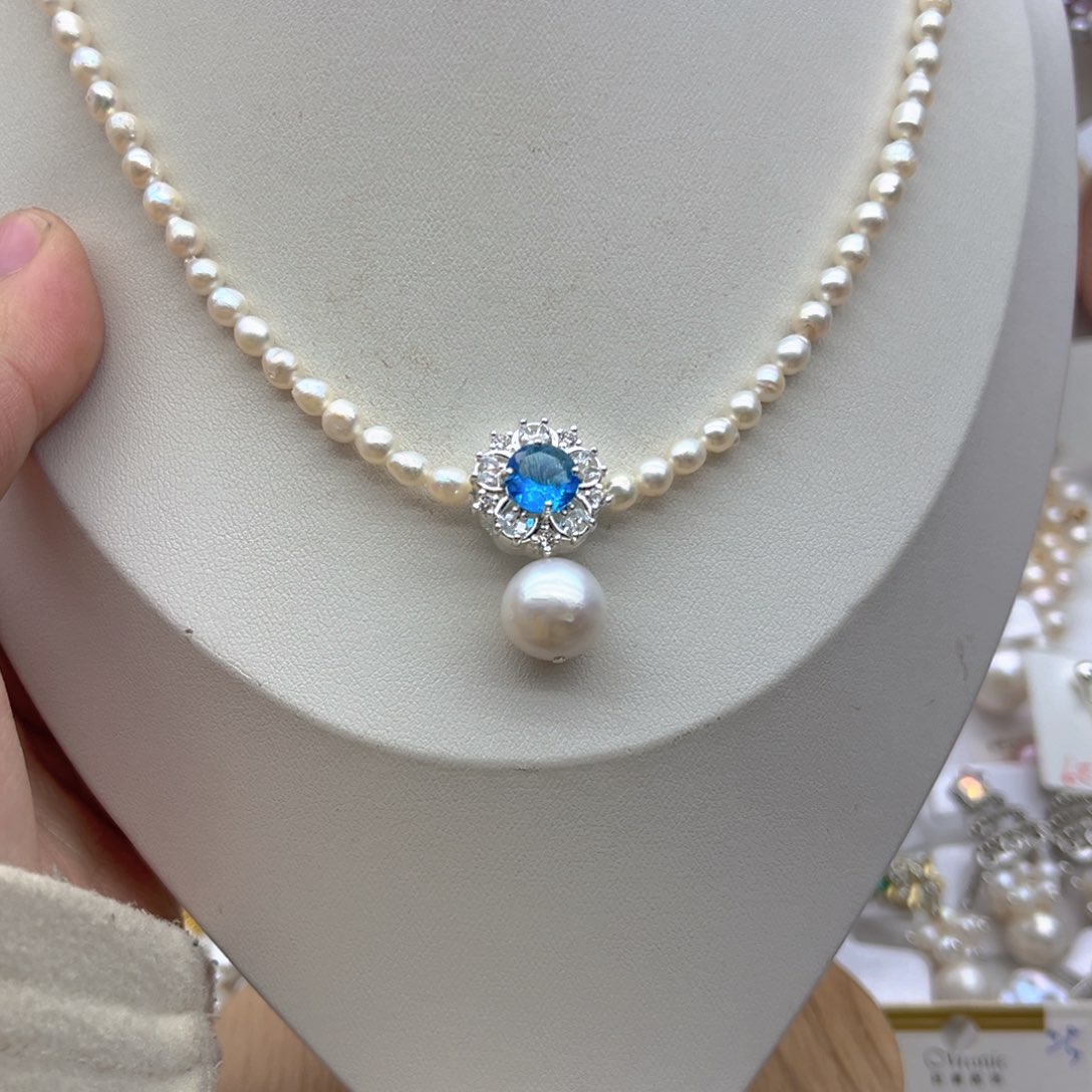 颈饰淡水珍珠未镶嵌