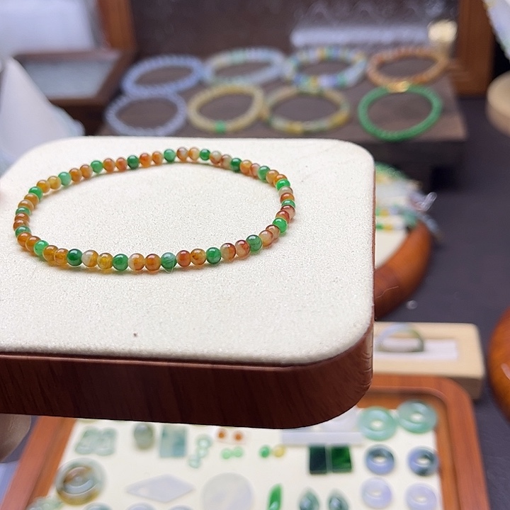 翡翠散珠鸳鸯红翡米珠手串