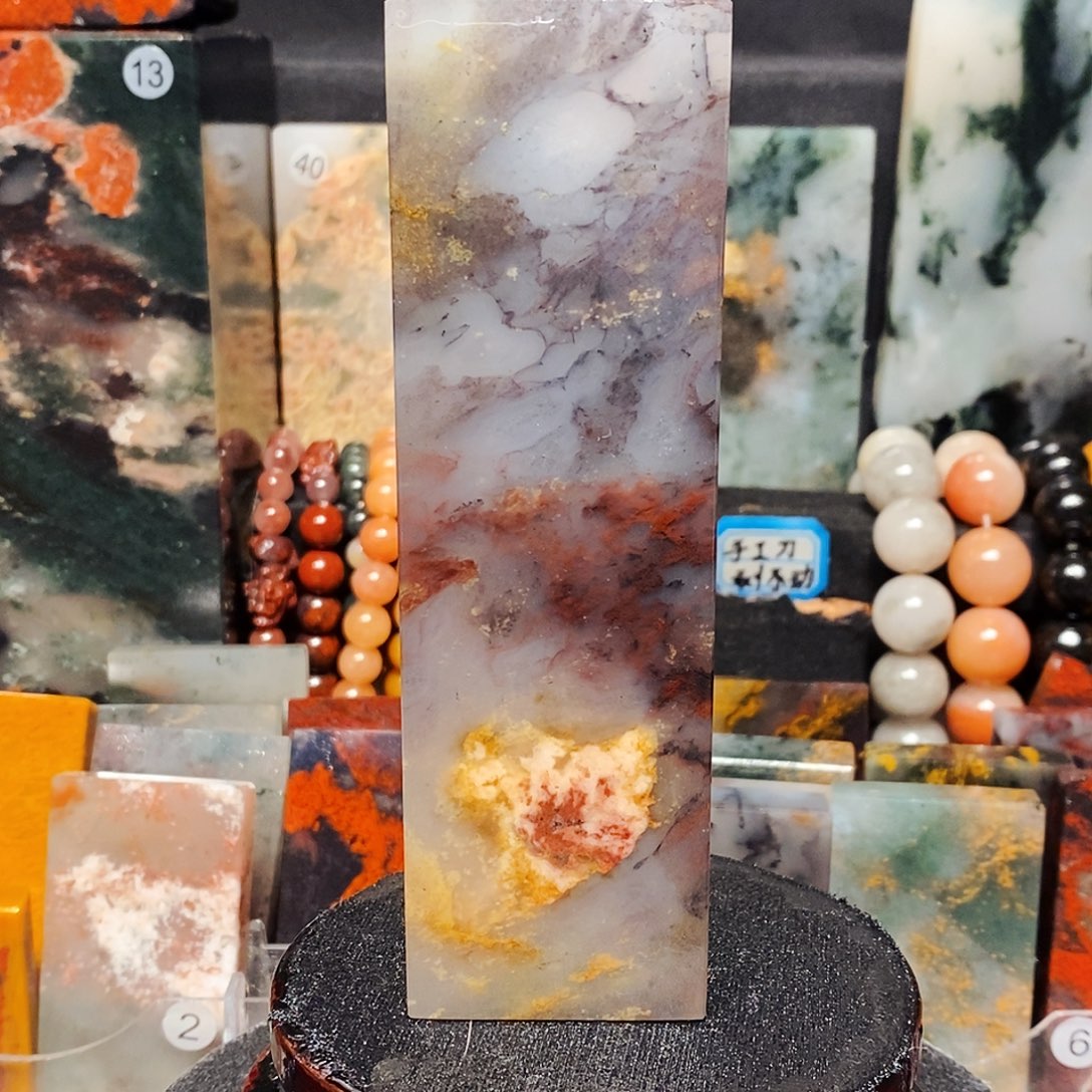 用***1石材福瑞石缘桂林鸡血玉