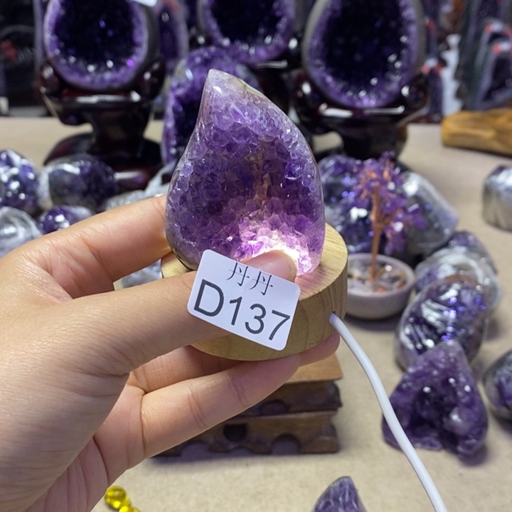 未镶嵌大型摆件（非配饰）紫晶