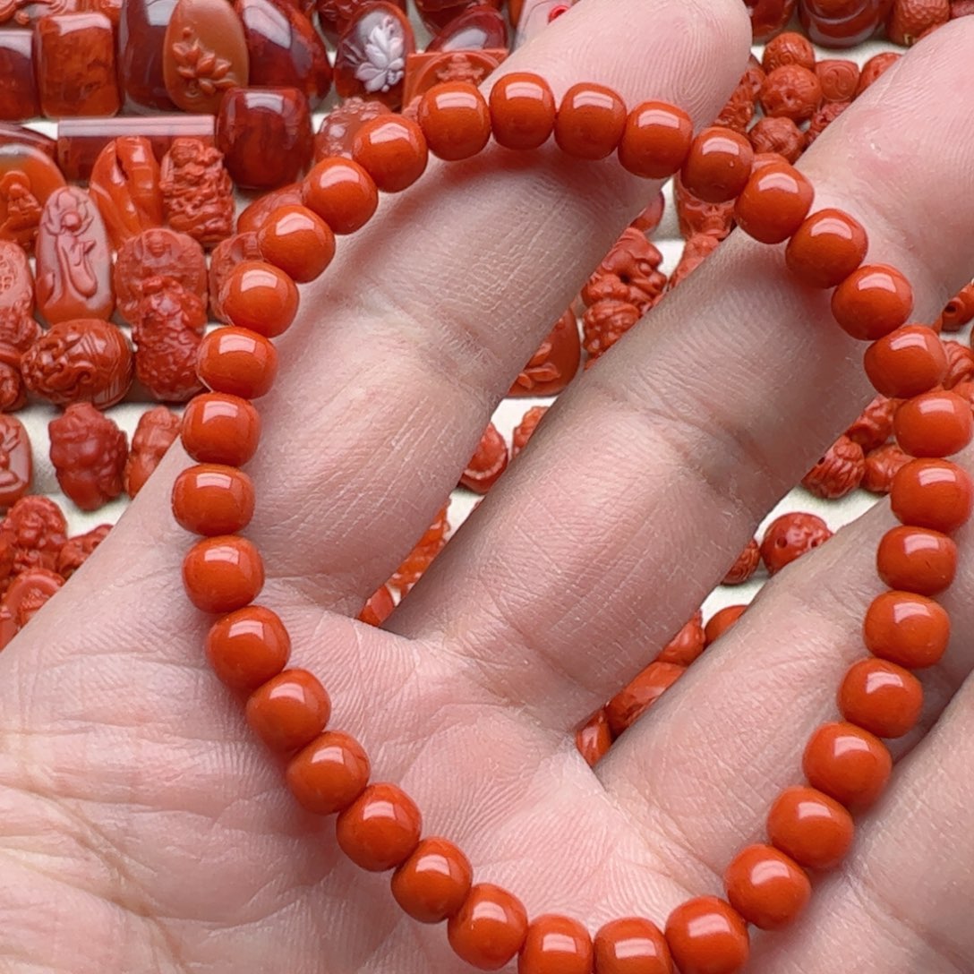 南红玛瑙配饰未镶嵌