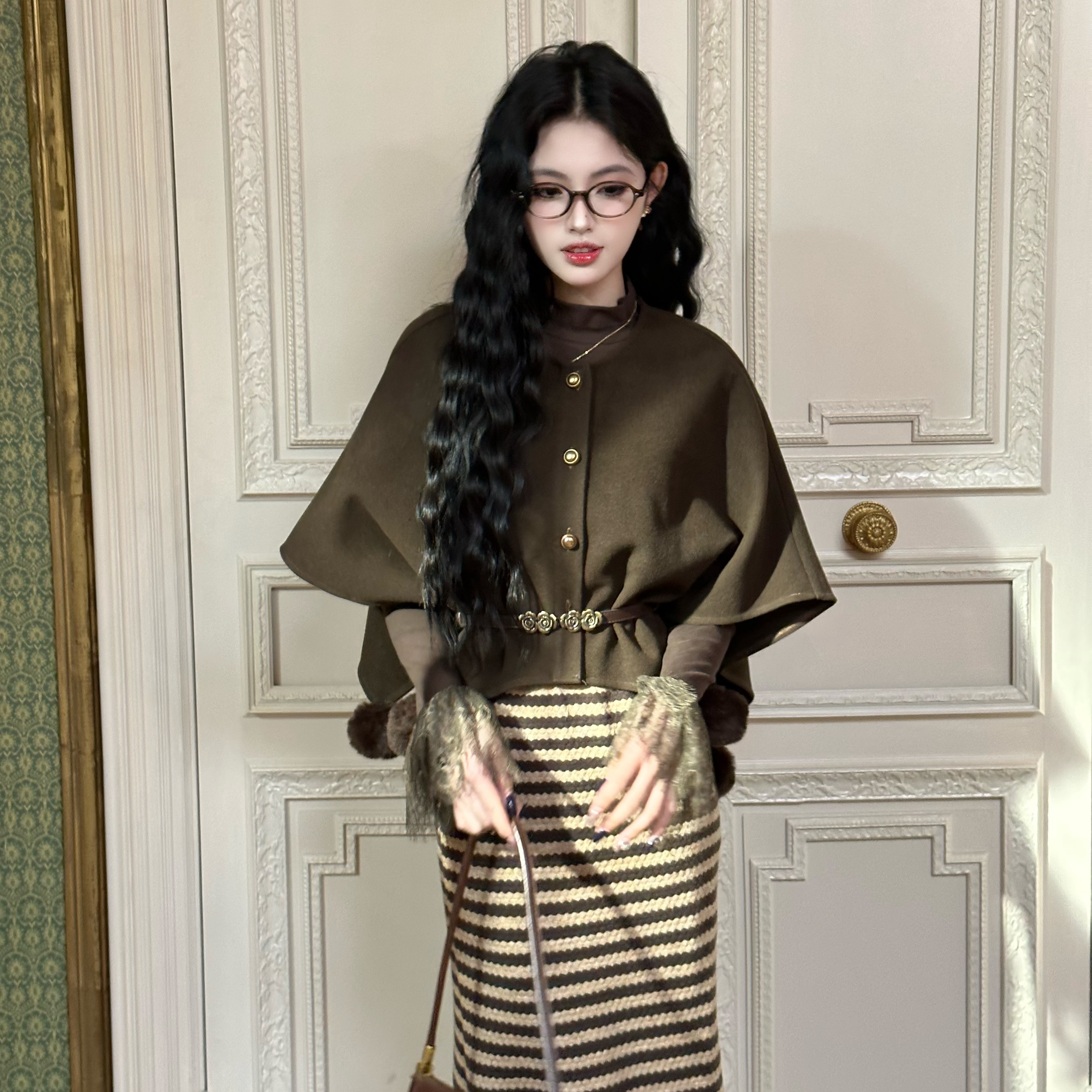 拉夏贝尔【暮山小姐】25秋季时尚百搭韩系披肩+打底+半裙 00190 YQJ