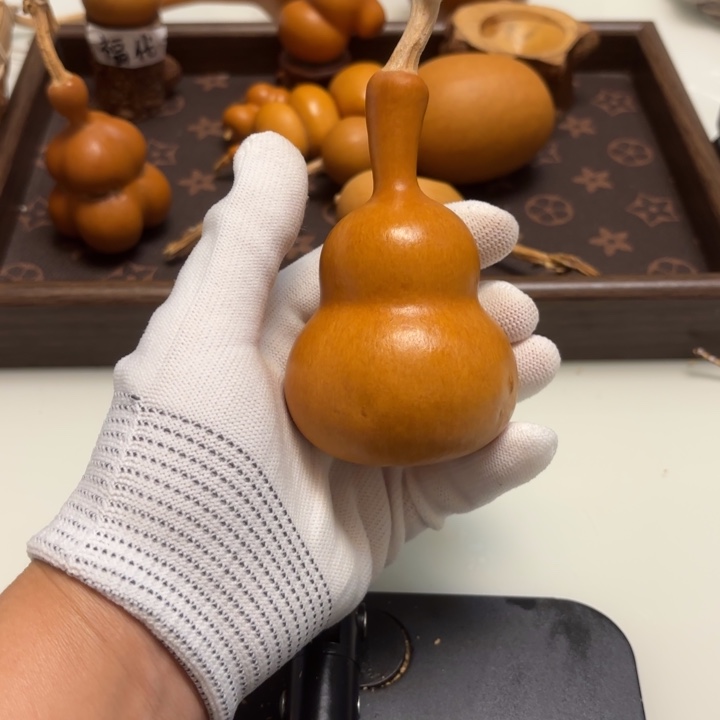 黄***卜天然手捻老皮葫芦