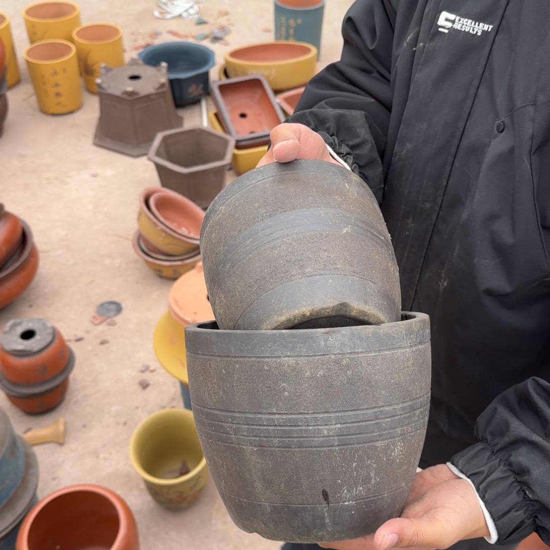 紫砂花盆瑕疵和瑕疵