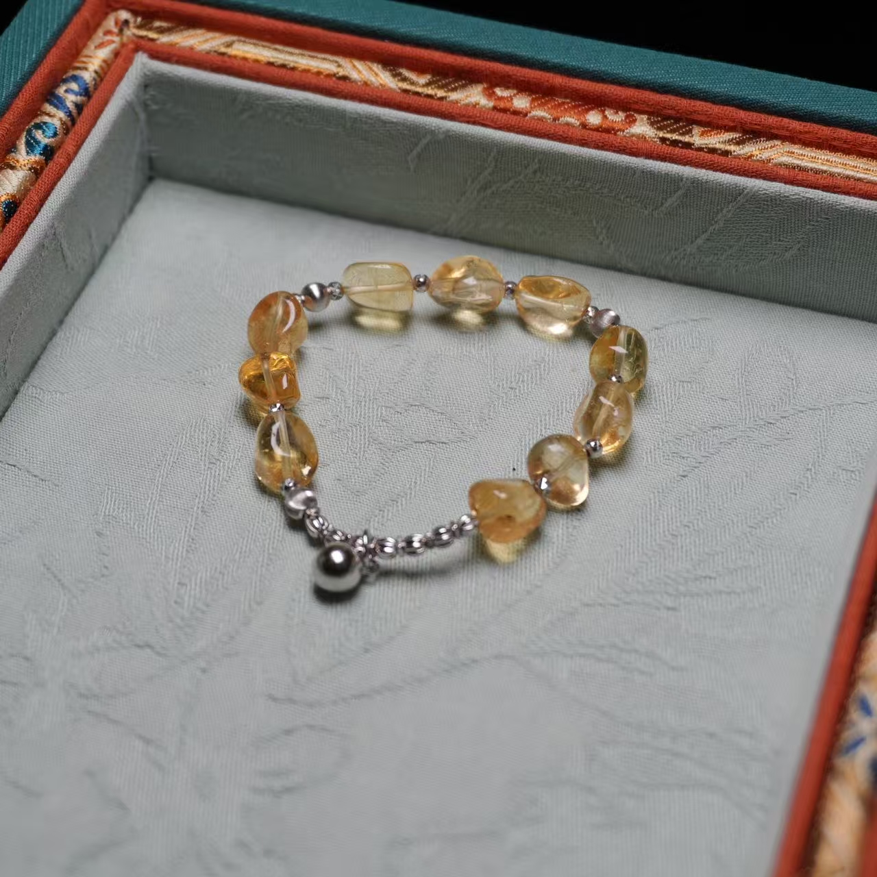 F1018 水晶银S925镶嵌 黄水随型银珠手串