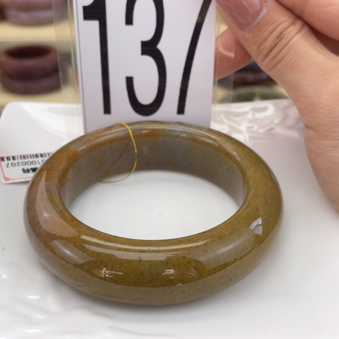 【闪购商品】石英质玉手镯未镶嵌