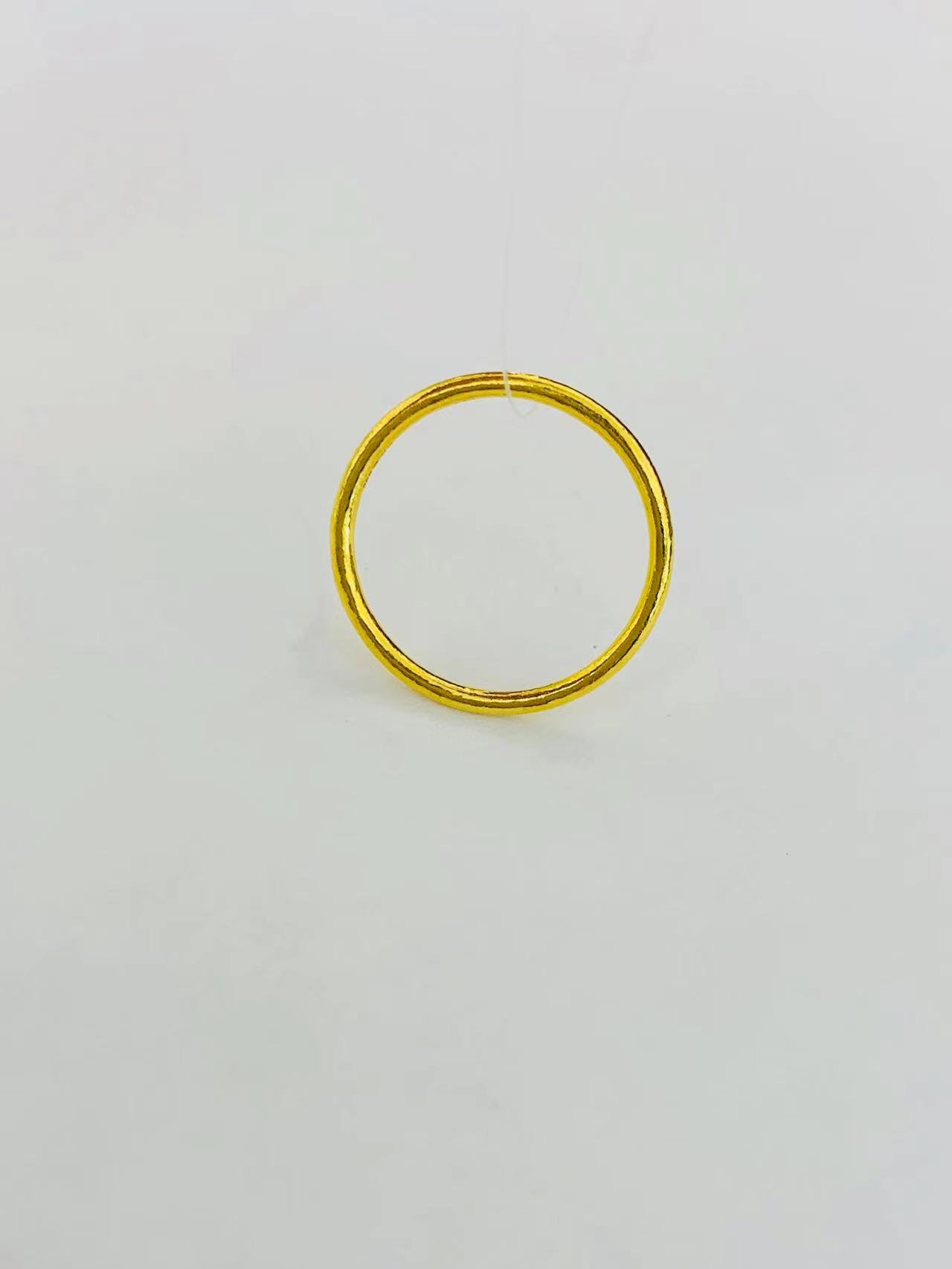 周大生足金黄金纯光面素圈戒指11号到19号节日礼物送女友精美戒指