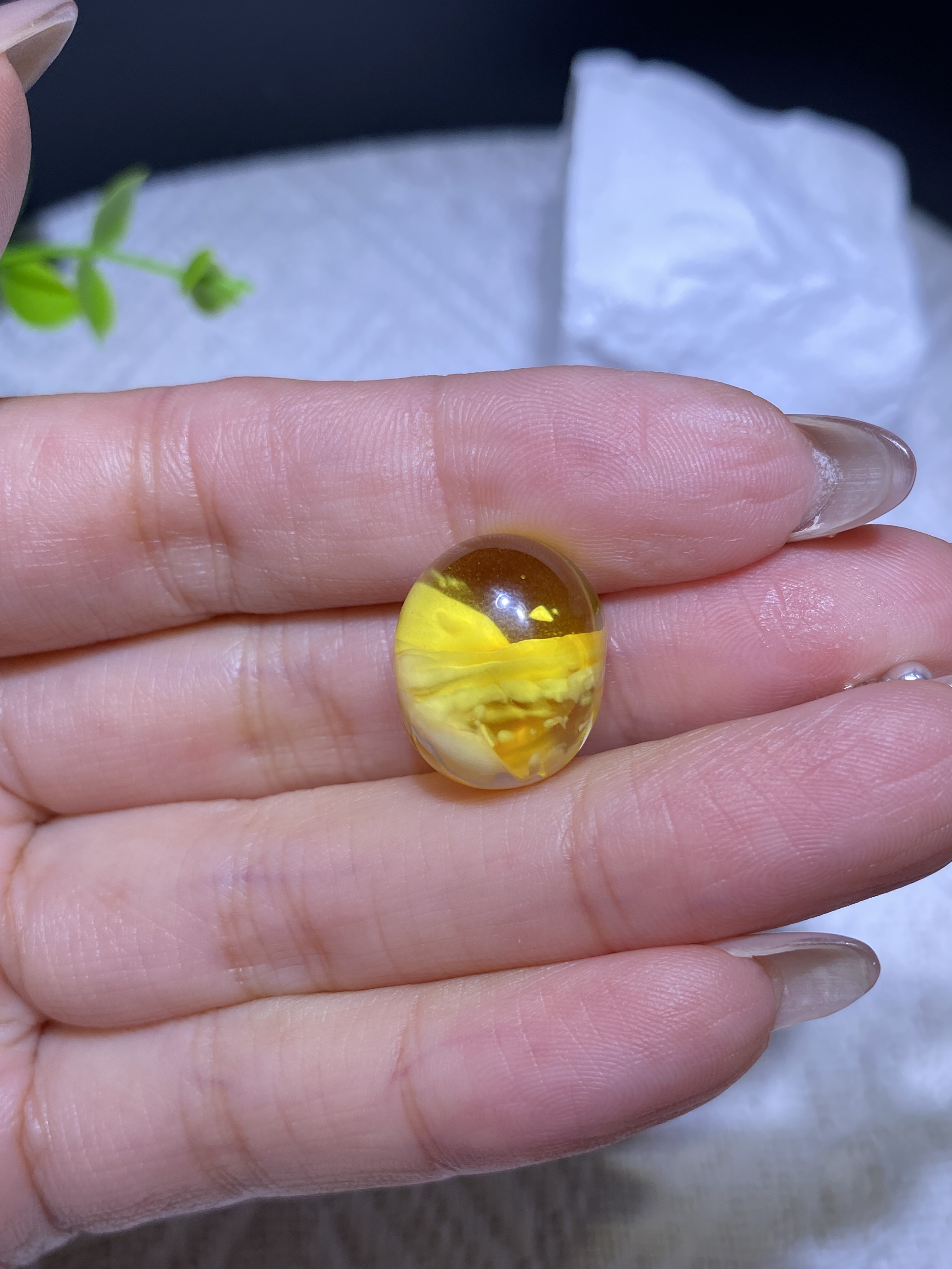 蜜蜡金白妖孽介面 13.7*16.6*8.6mm