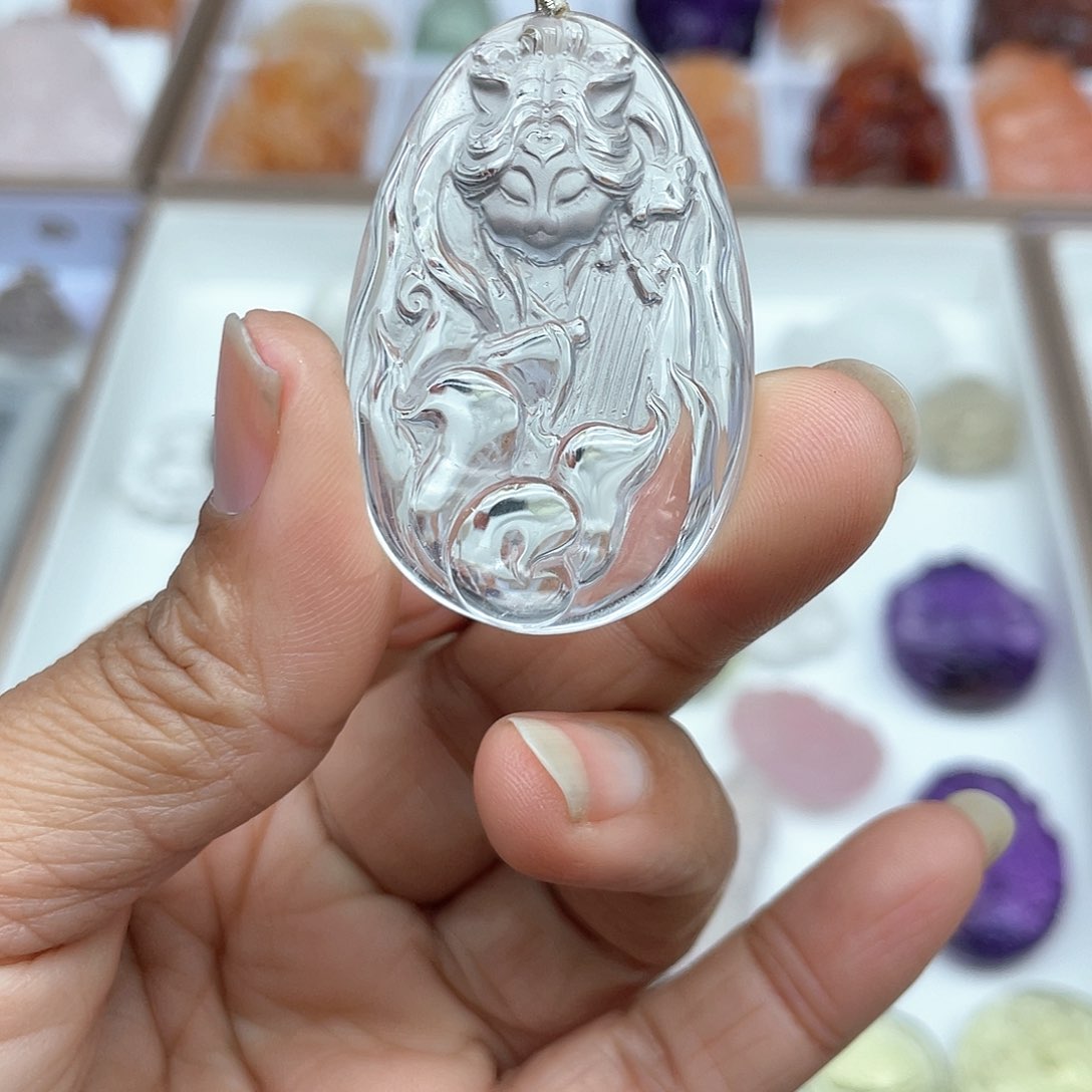 水晶吊坠(不含链)未镶嵌