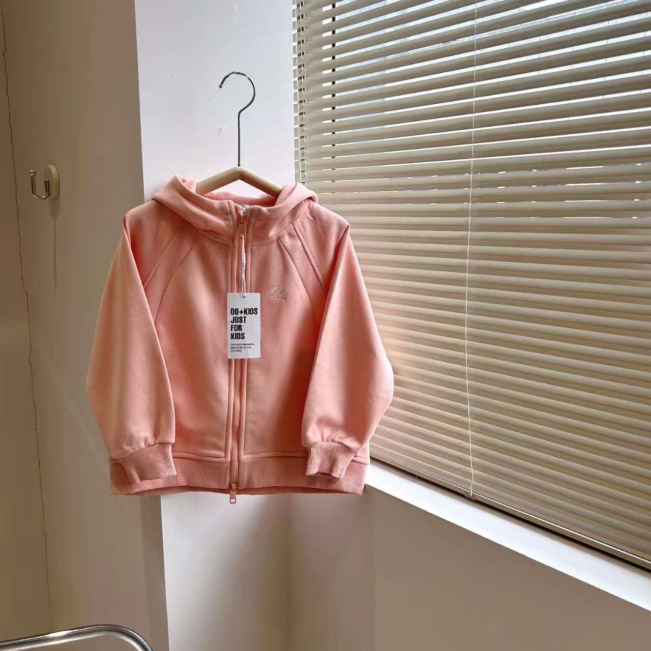 C403 女童 秋季 拉链连帽外套 纯色开衫上衣