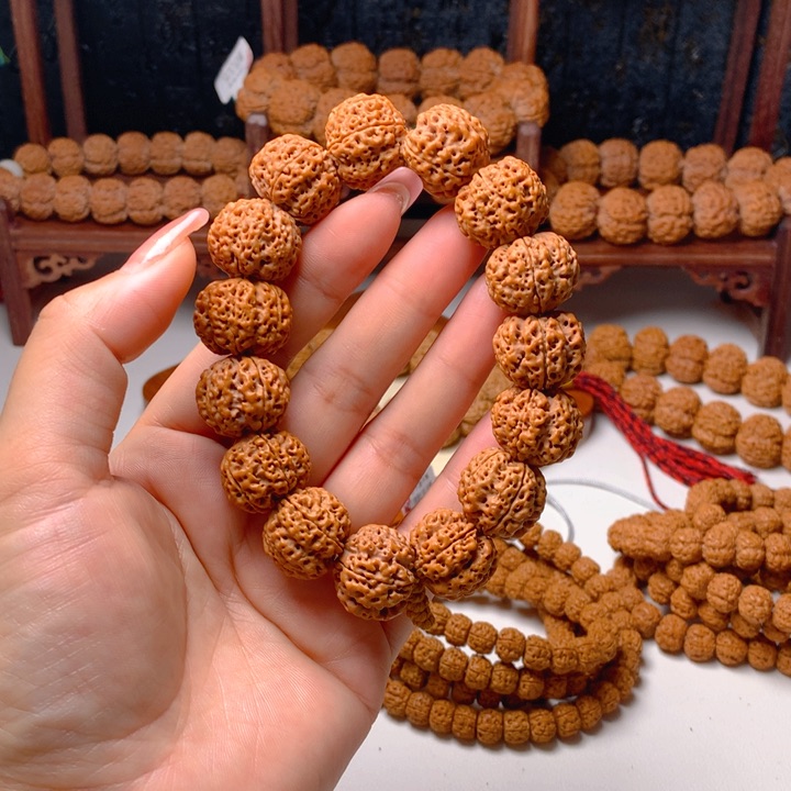 金刚菩提手串萝*蜂王