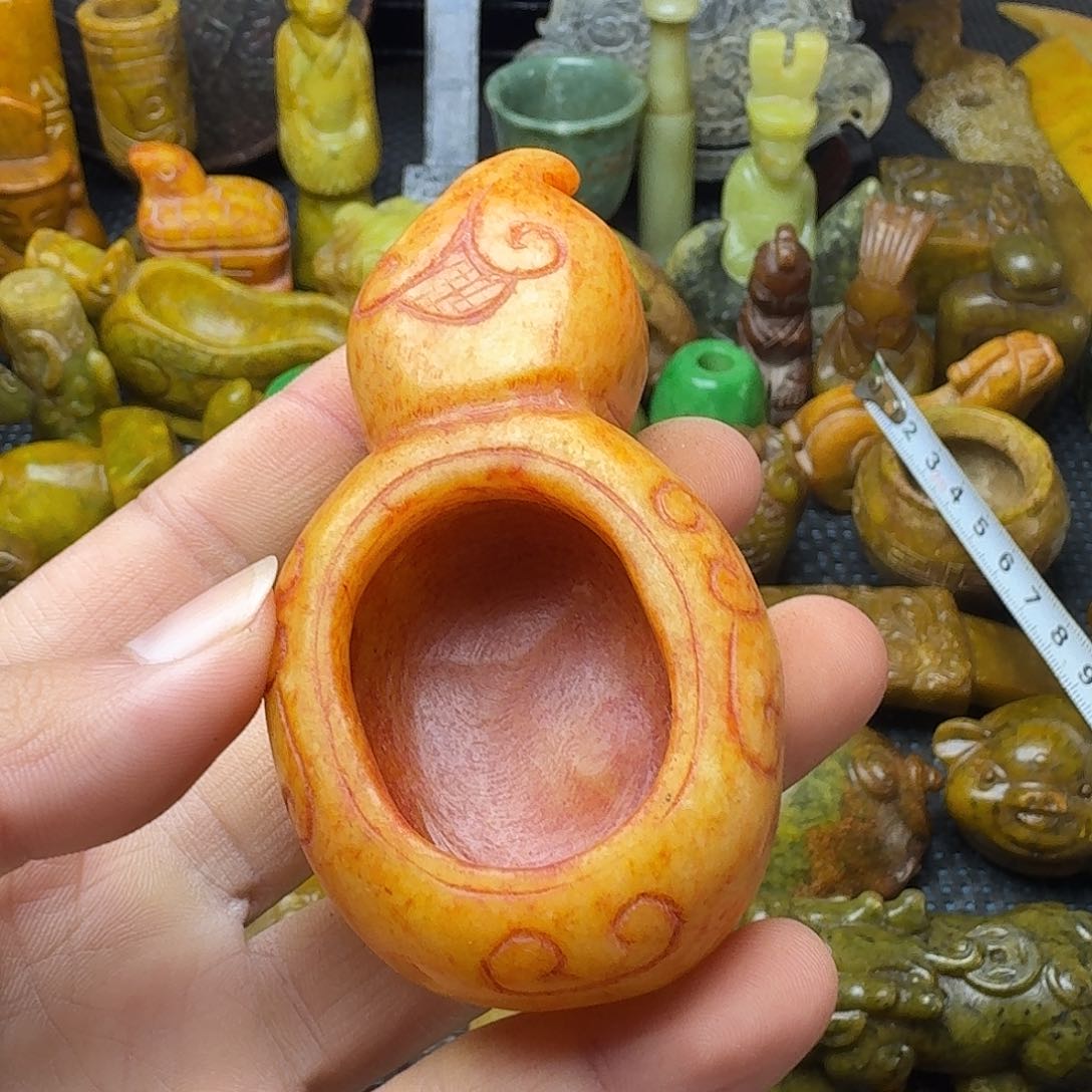 白玉菩提吊坠。。。