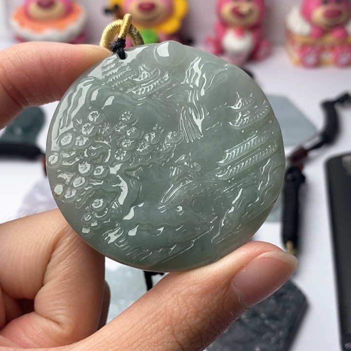 翡翠未镶嵌颈饰翡翠