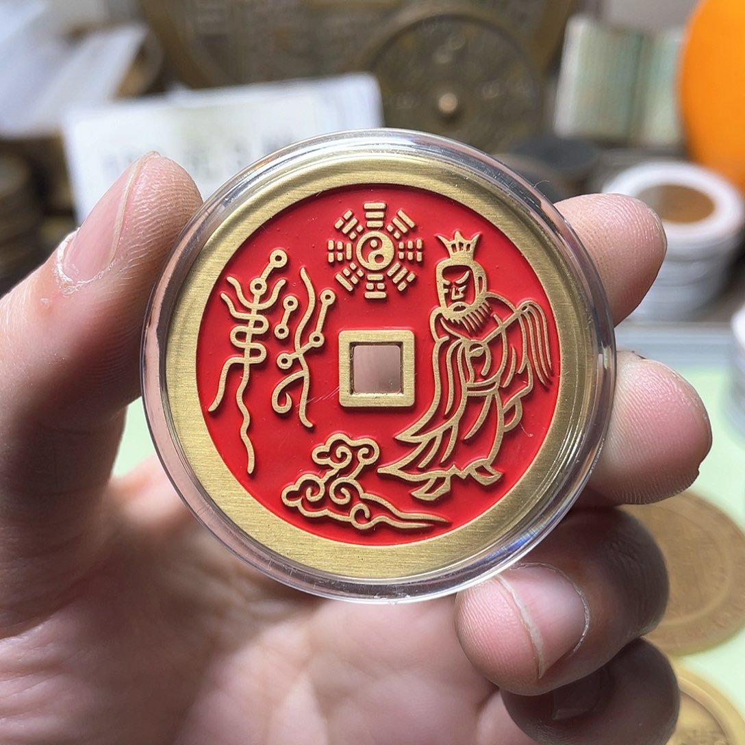 铜雨**晴一物一拍 现场下单