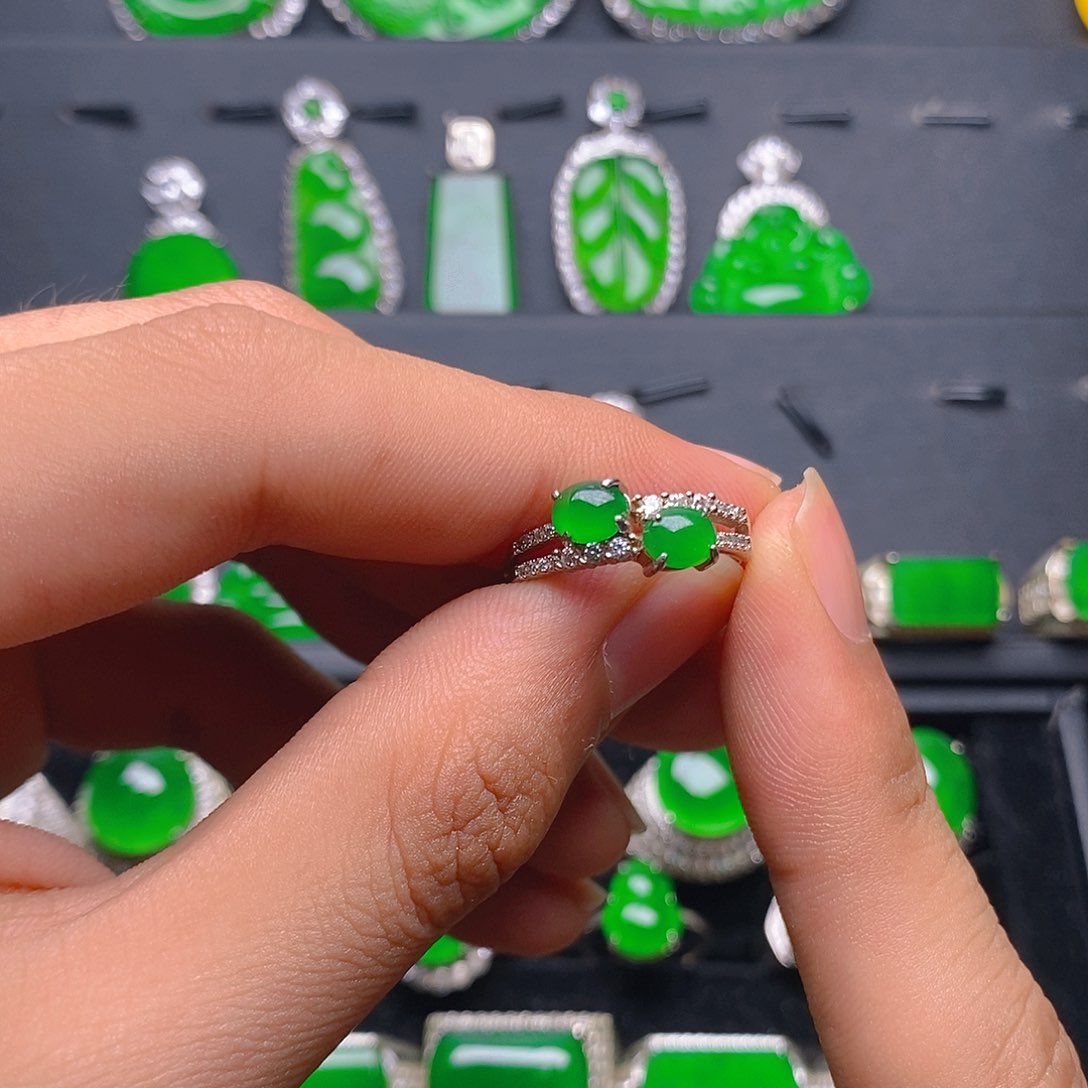 银S925镶嵌戒指翡翠戒指