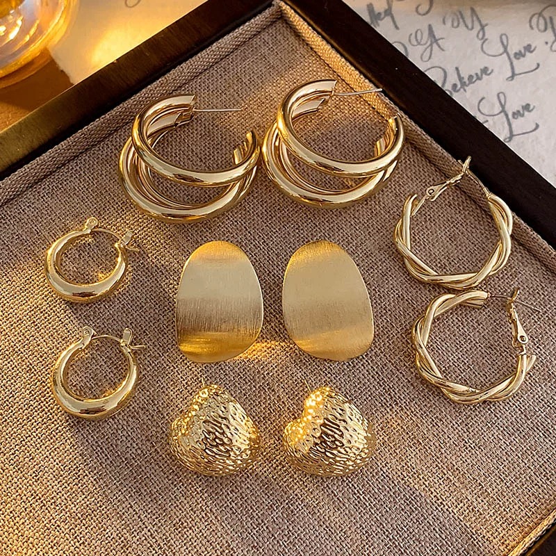 铁合金耳饰 合金耳饰千金风气质简约优雅休闲风耳饰复古耳钉几何