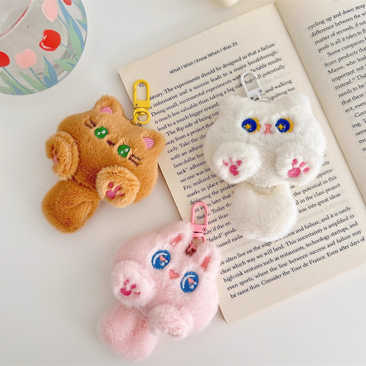 可爱毛绒卡通猫咪公仔挂件软萌少女背包装饰挂坠玩偶学生礼品批发