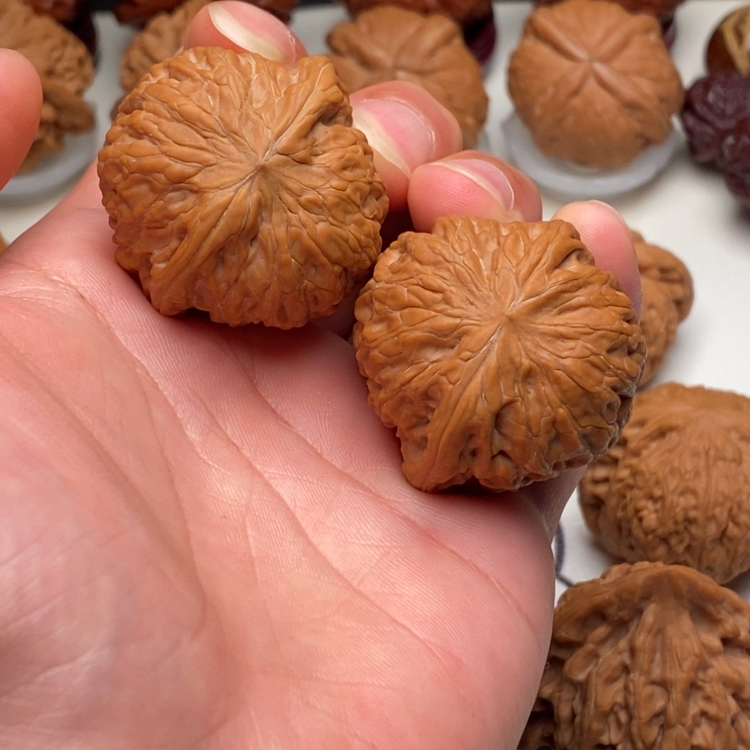 鑫***册文玩核桃把件铁锤