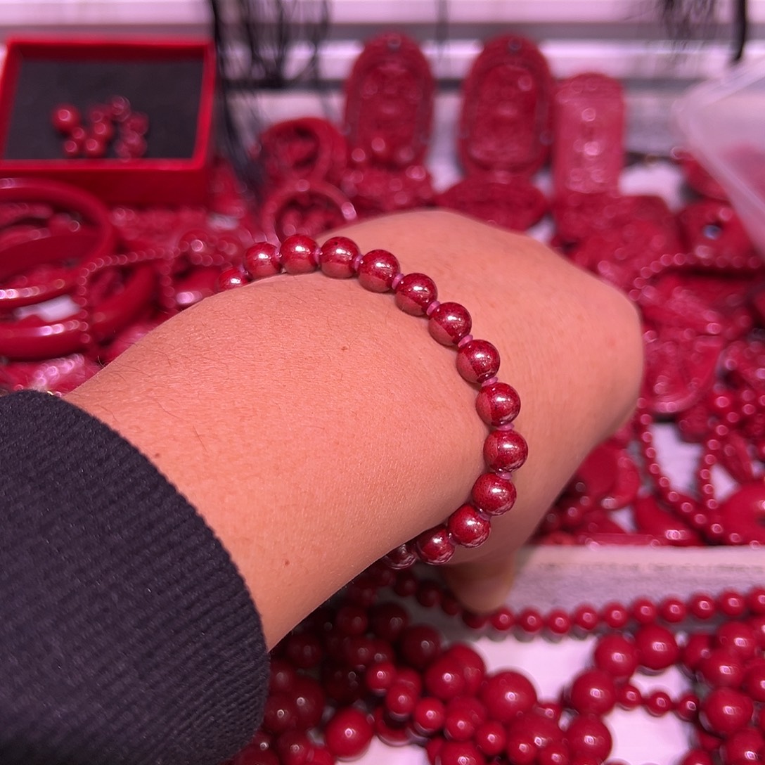 夜***灵天然辰砂原矿8毫米