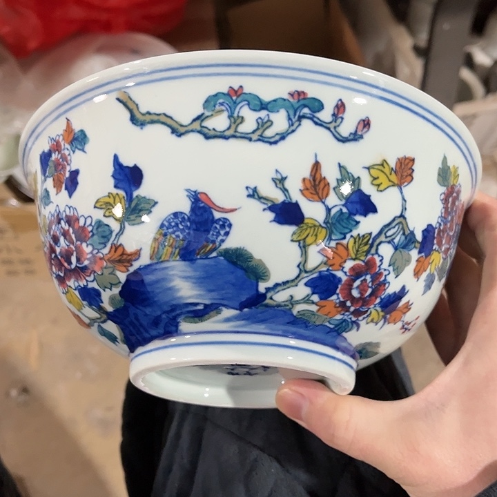 瓷片////直径19.5厘米。绿。