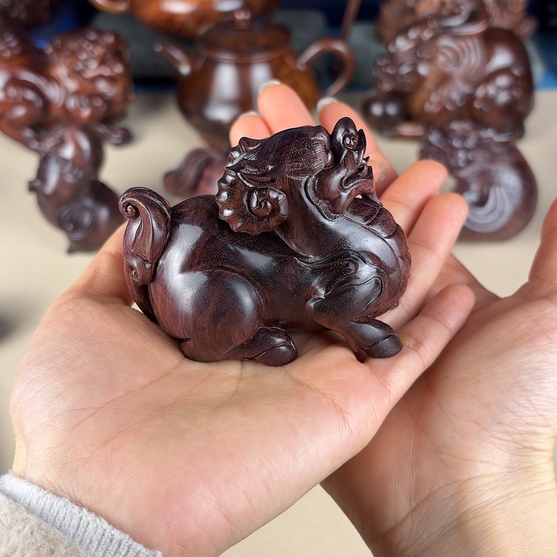 黄花梨/降香黄檀把件把件