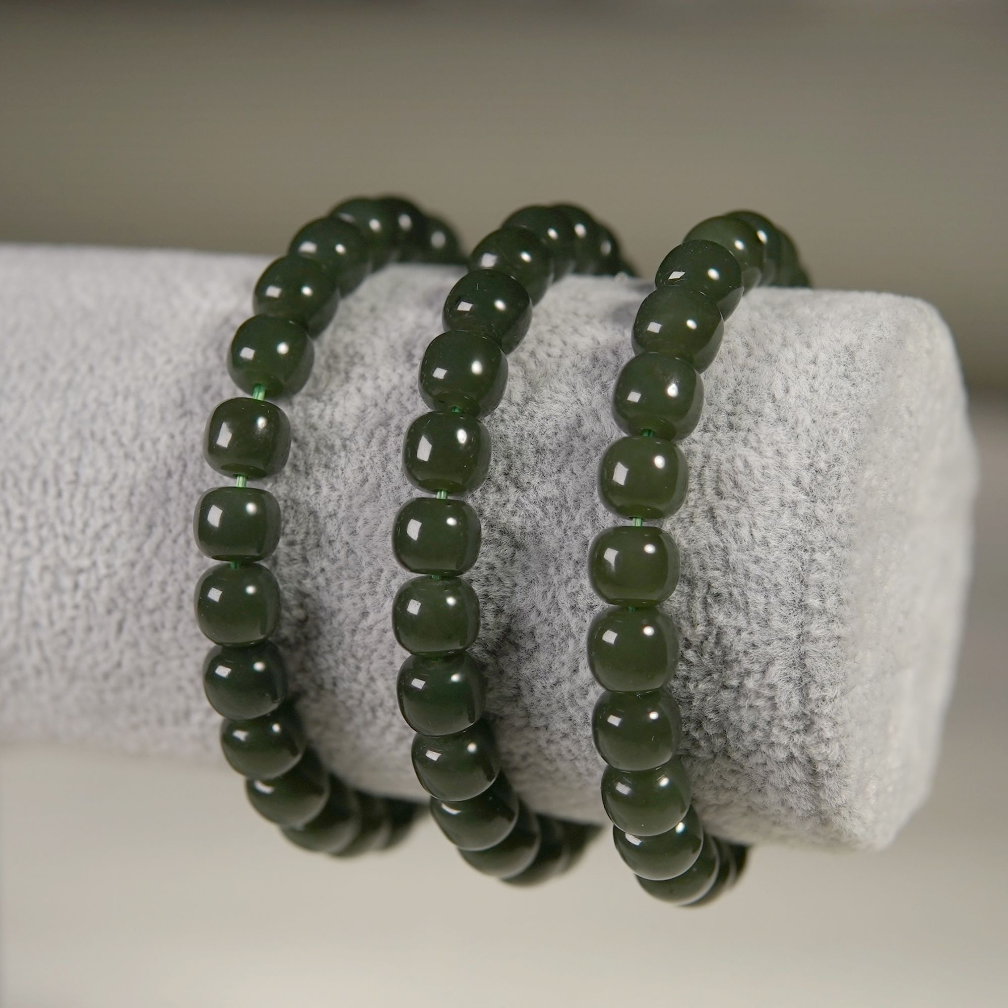 【苏禾珠宝】天然和田玉新疆青黄口卡8直切手串 拍一发一多样性发