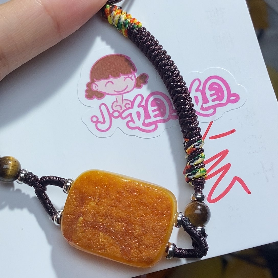 杨****未镶嵌琥珀珠宝奇石琥珀蜜蜡