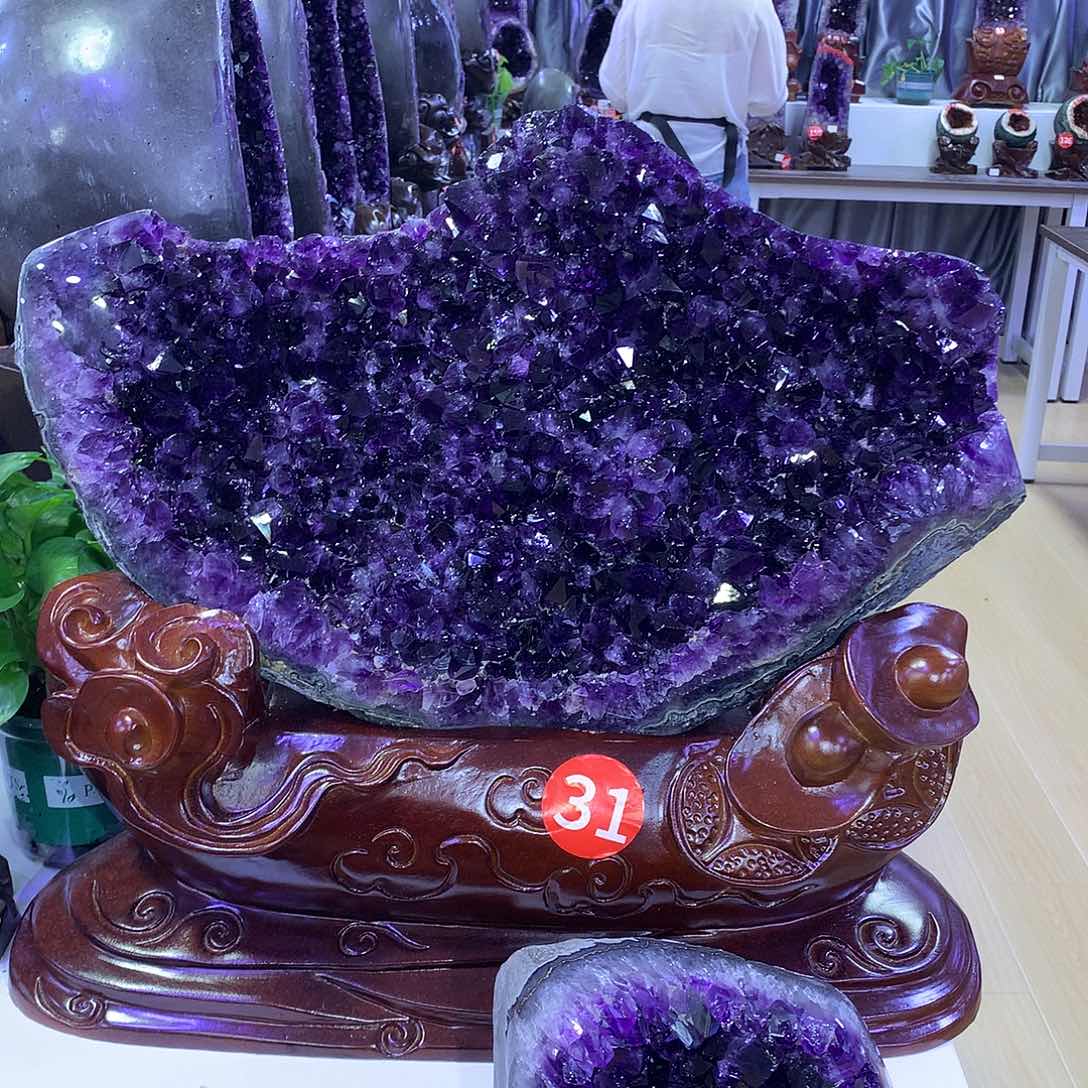 未镶嵌大型摆件（非配饰）紫晶