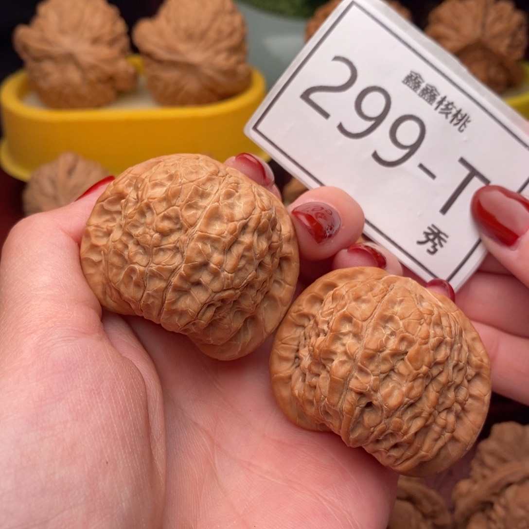 文玩核桃把件血麒麟42