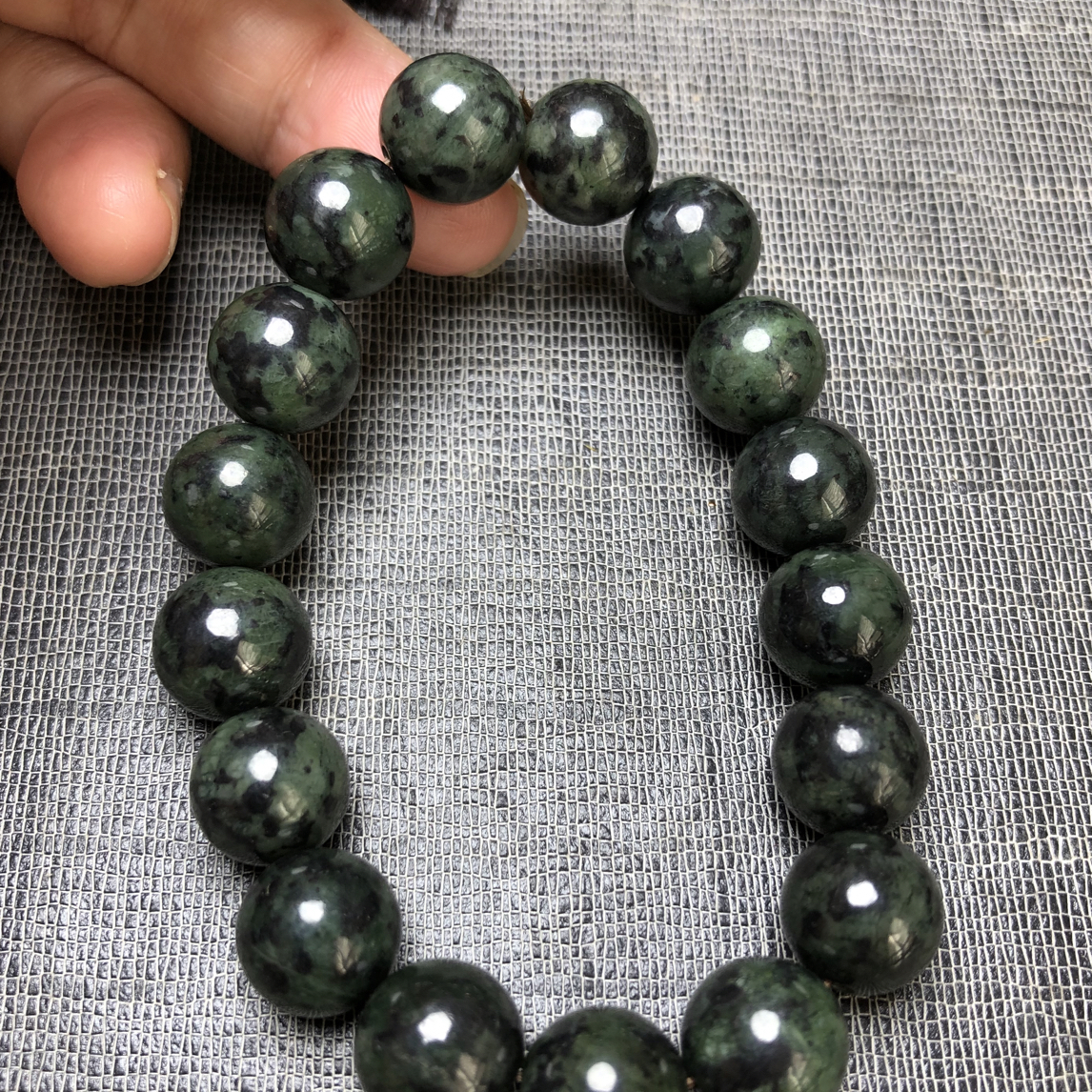 藏玉药王石卡12mm手串 随机发货