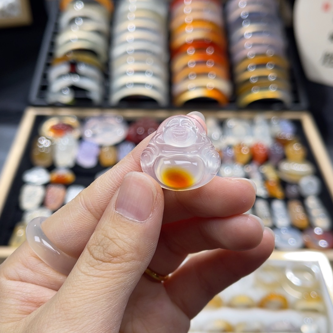 玛瑙/玉髓未镶嵌颈饰