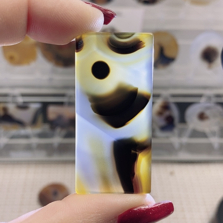 玛瑙/玉髓未镶嵌颈饰