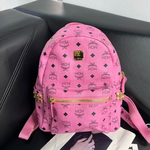 95新 MCM 捐金沉珠/粉色双肩包