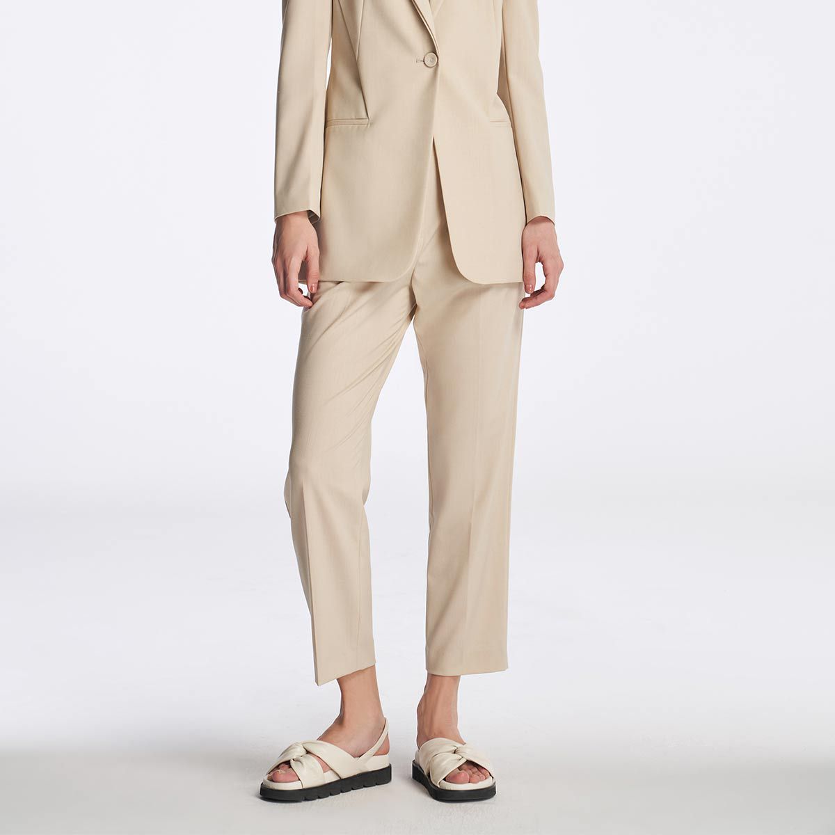 FALEMIG-萝家春秋简约通勤职场休闲小脚裤K01500