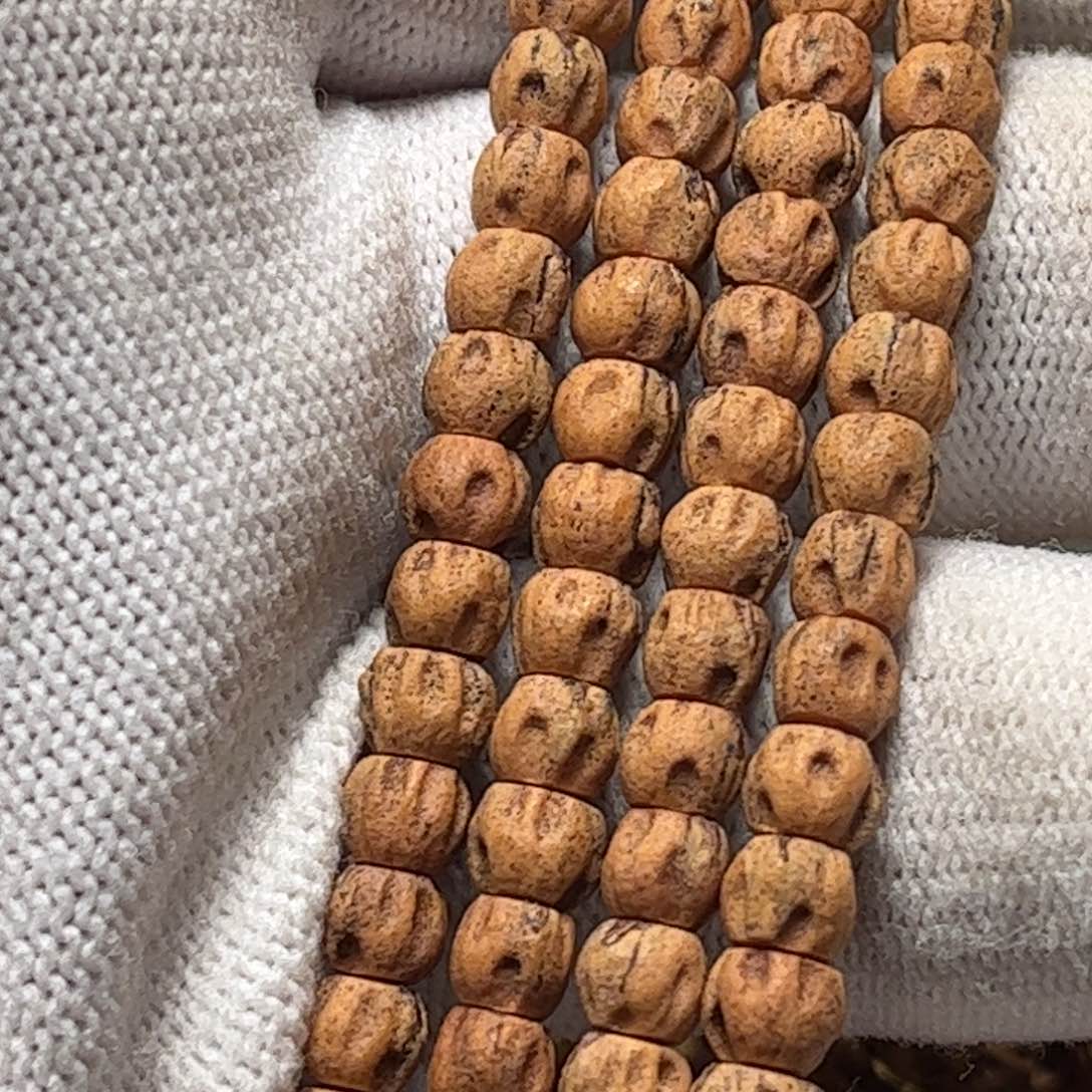 【闪购商品】柏香籽/百香籽吊坠