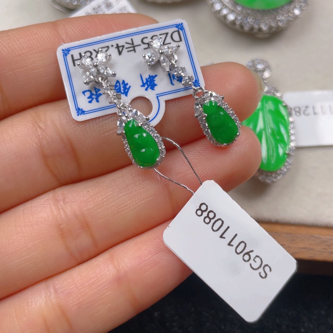 翡翠耳饰银S925镶嵌翡翠
