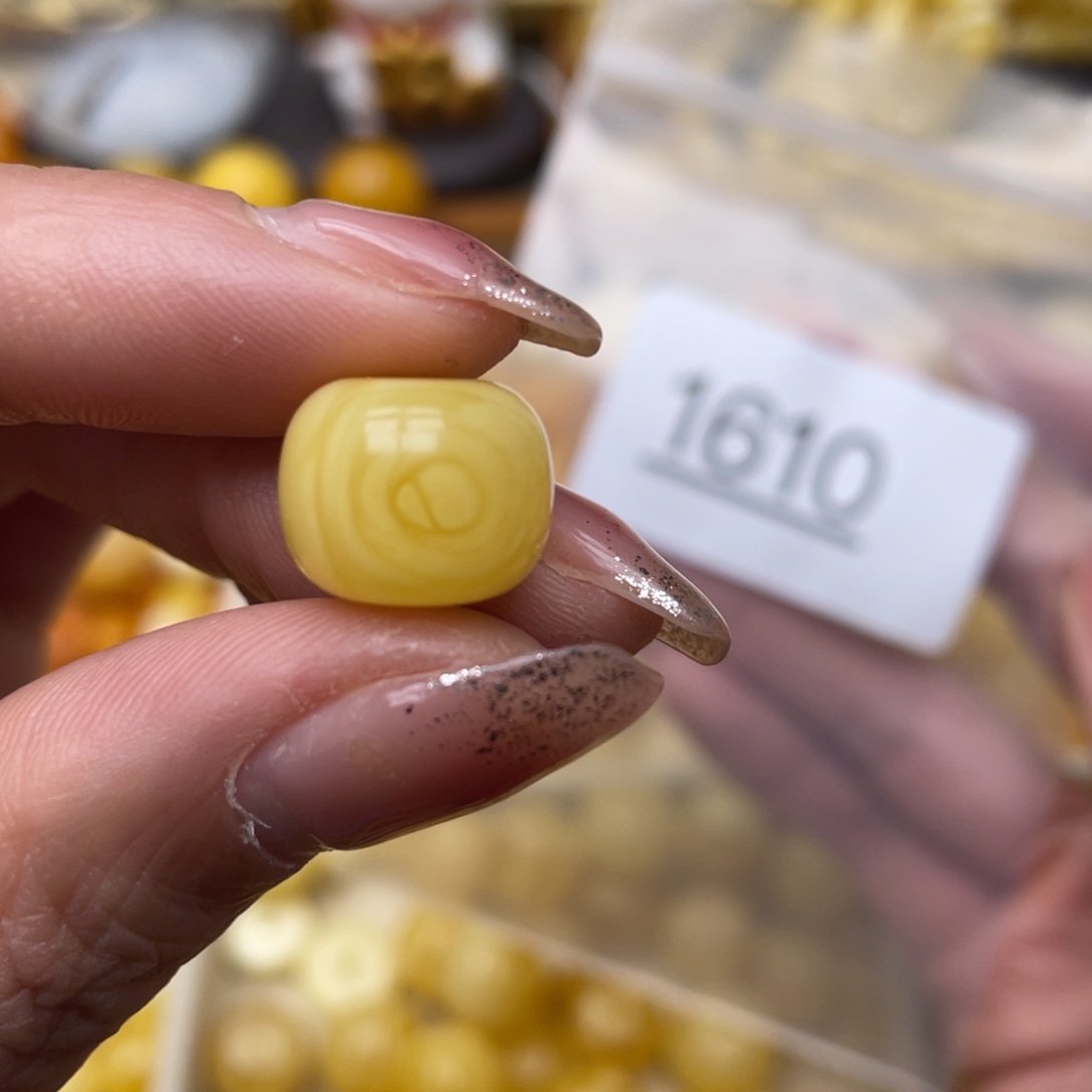 蜜蜡珠宝奇石未镶嵌石****313.3