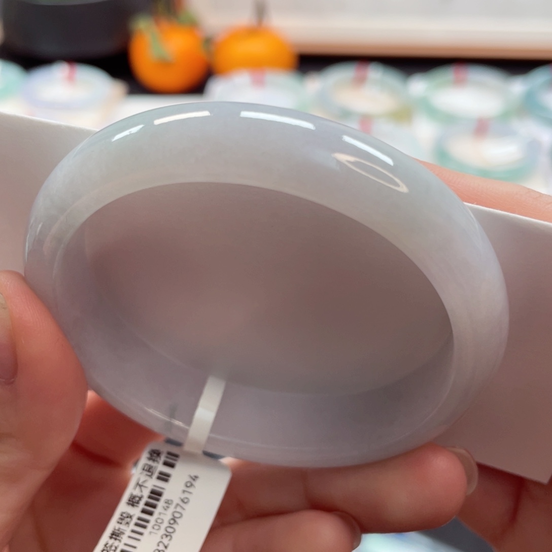 【闪购商品】翡翠手镯未镶嵌54贵妃圈粉24号