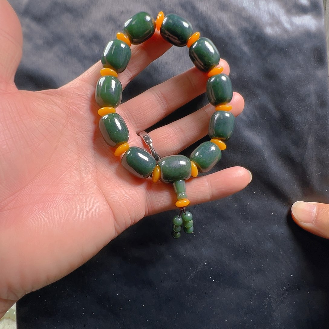 未镶嵌手链和田玉