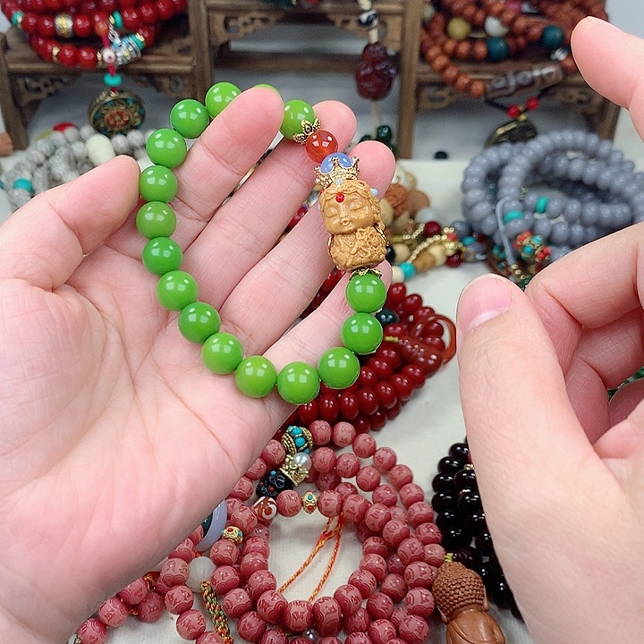 白玉菩提吊坠菩提