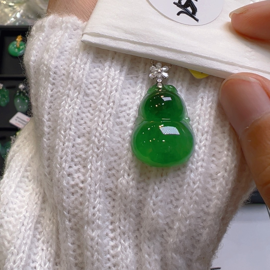 翡翠18K金镶嵌吊坠(不含链)