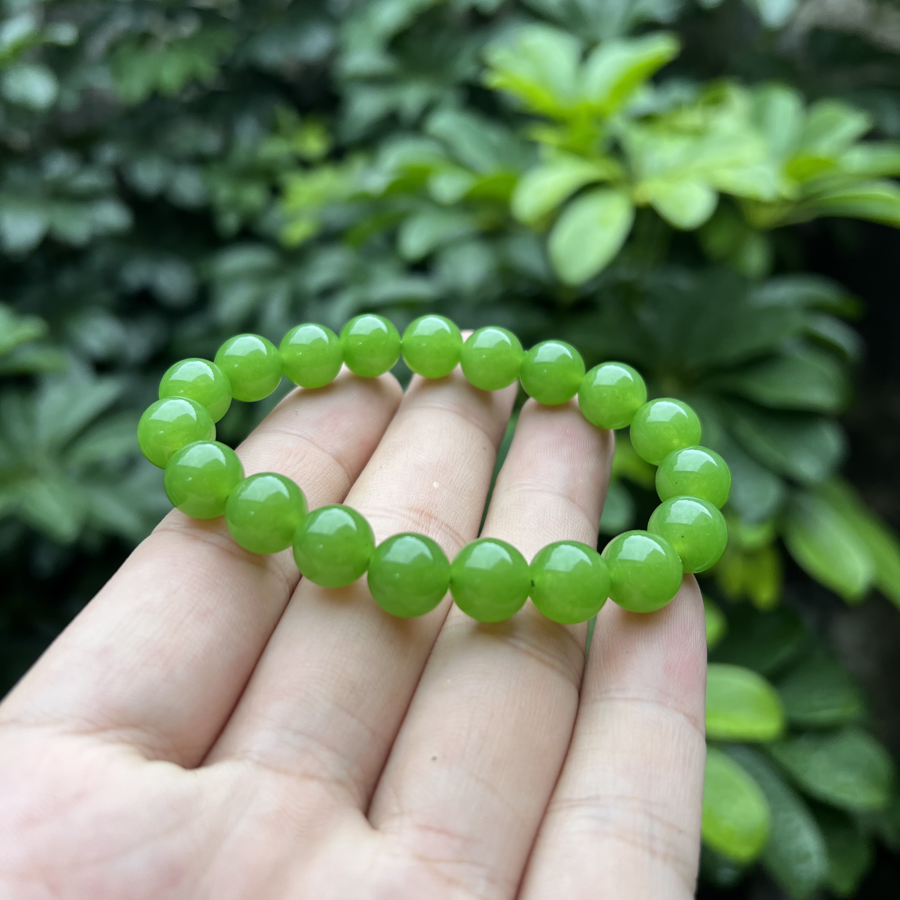 B904精品果绿素圈10mm手串