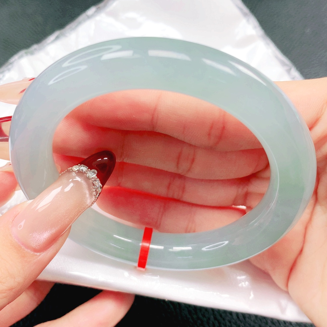 翡翠未镶嵌手镯55