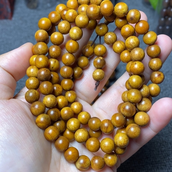 贡木手串印贡0.8黄年糕