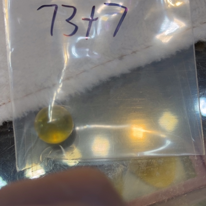 暴***菜琥珀未镶嵌颈饰多样性发一件